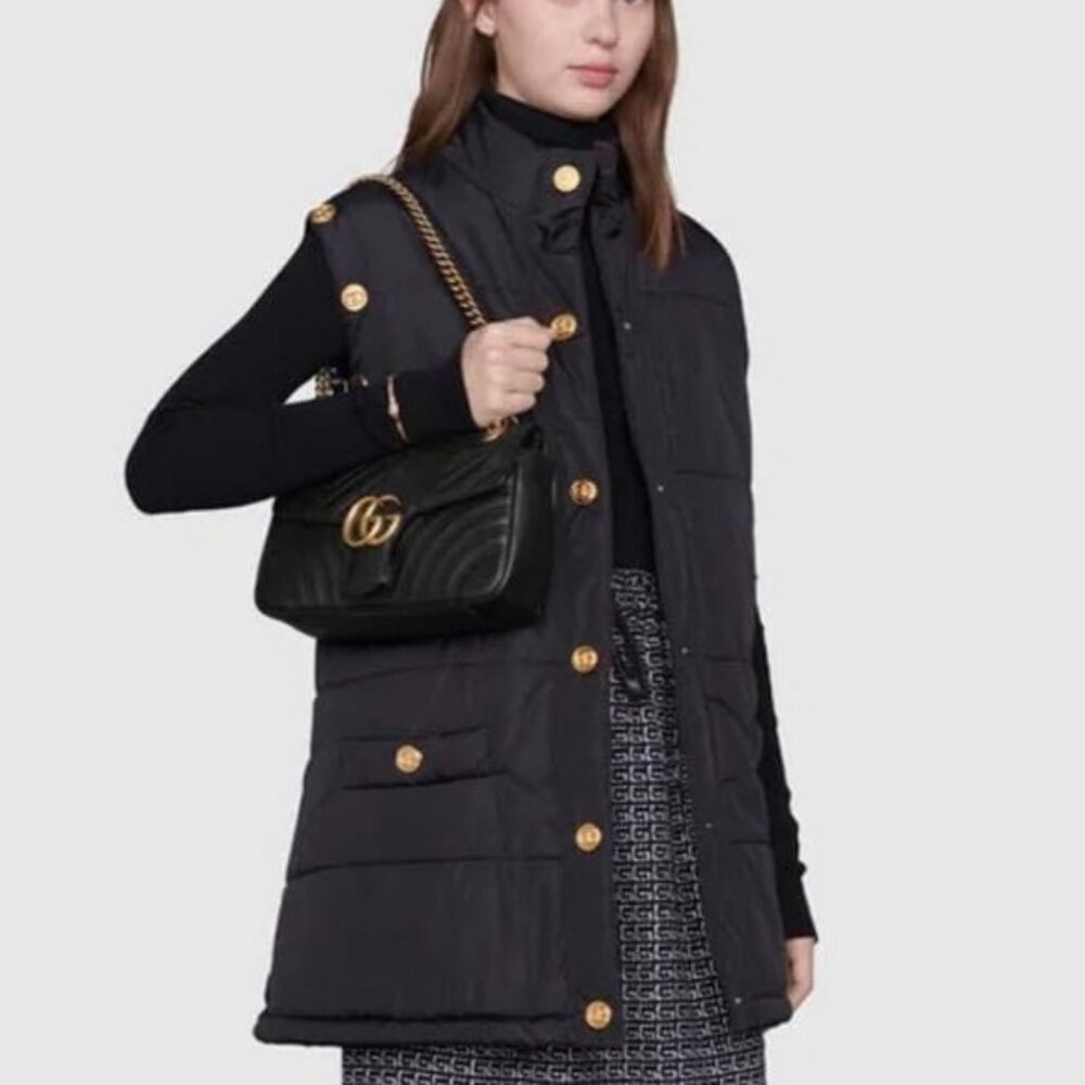 Gucci GG Marmont small matelassé shoulder bag